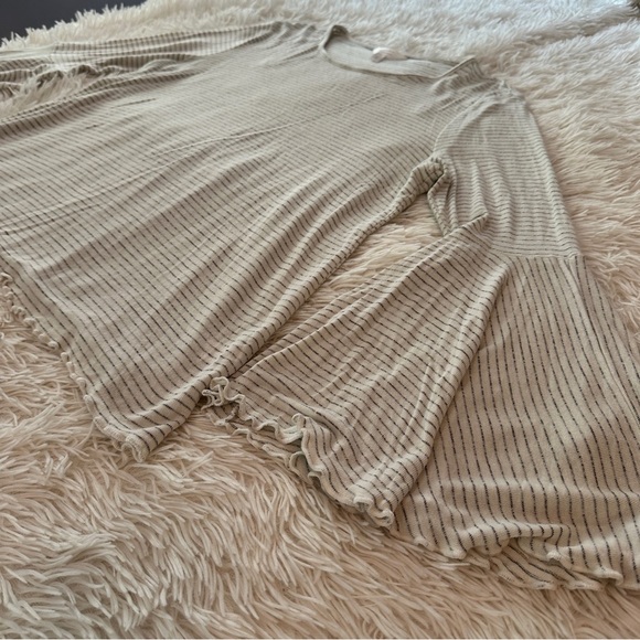 LC Lauren Conrad Striped Bell Sleeve Free People Boho Vibe Size Large - Picture 8 of 13